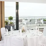 Nh Gate One Hotel 4*