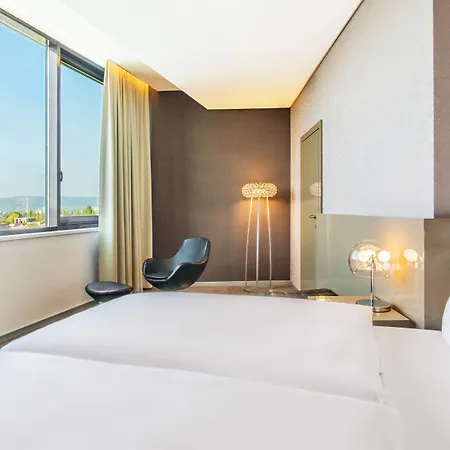 Nh Gate One Otel Bratislava