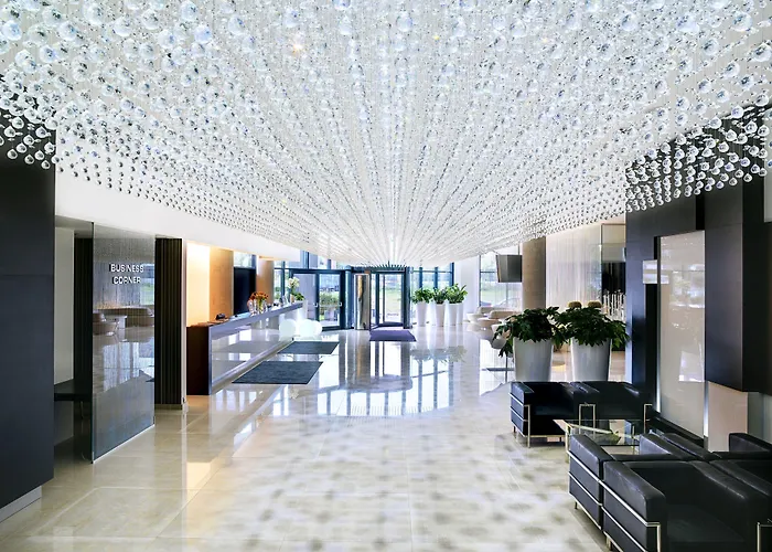 Nh Gate One 4* Μπρατισλάβα