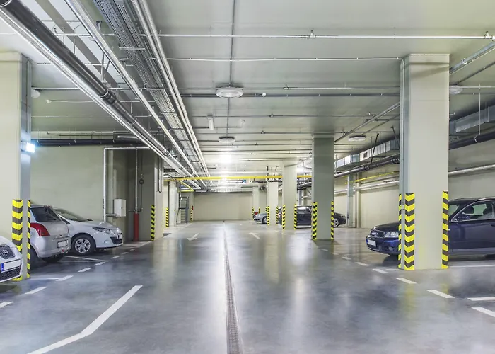 Hotel Nh Gate One 4*