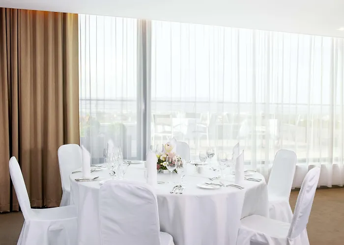 Hotel Nh Gate One Bratislava