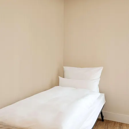 Nh Gate One 4* Братислава