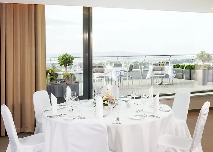 Nh Gate One Hotel 4*